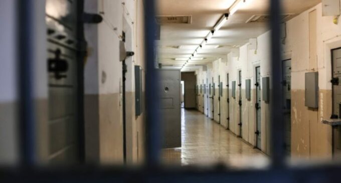 Ministério da Justiça admite superlotação nas prisões da Turquia durante a pandemia