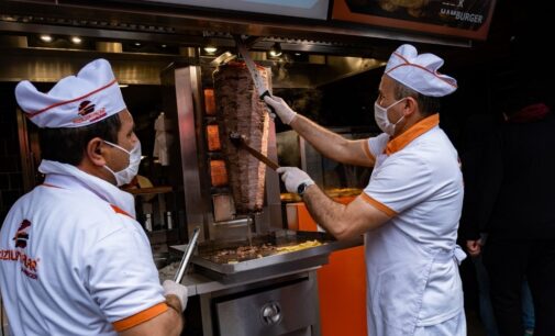 Líder de extrema-direita considera os vendedores de kebab ‘separatistas’ responsáveis pelo desemprego na Turquia