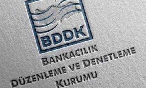 Cão de guarda bancário da Turquia ameaça com ação legal por causa de comentários críticos sobre a taxa de câmbio