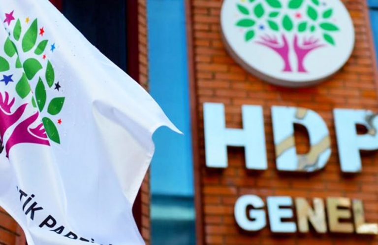 hdp-ataque-faca-ferido-partido-curdos-turquia-atentado