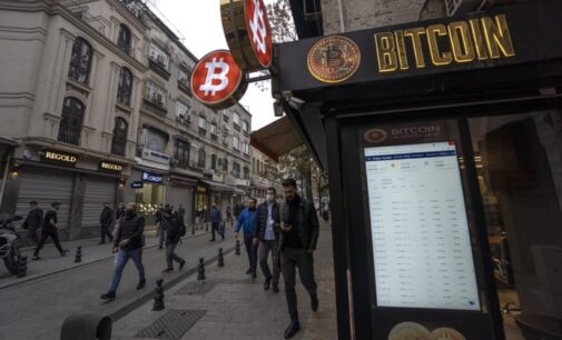 Contos do cripto: a crise da lira alimenta o boom do Bitcoin na Turquia
