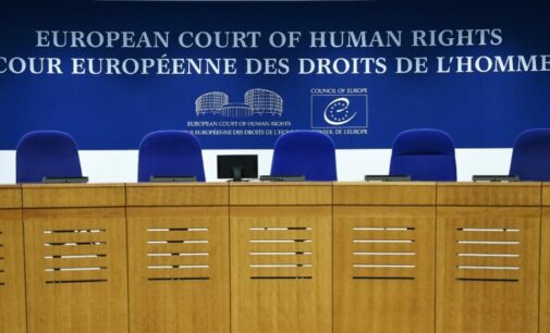 Tribunal de direitos europeus multa a Turquia por revista ilegal na prisão
