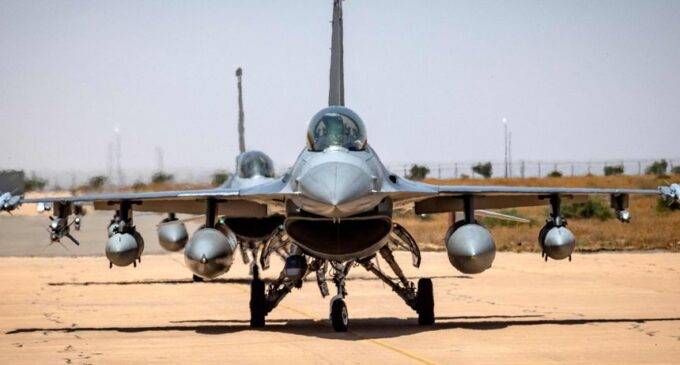 Rússia diz que a Turquia avisou com antecedência sobre a proibição de voos na Síria
