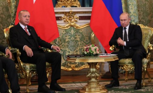 Turquia procura minar as sanções à Rússia, espera lucrar com a crise na Ucrânia