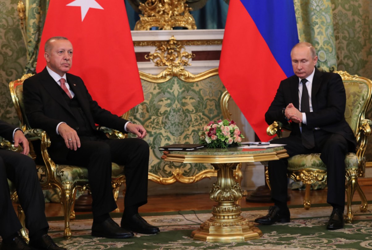 putin-erdogan-turquia-procura-minar-sancoes-russia-espera-lucrar-crise-ucrania