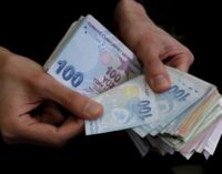 Lira turca se enfraquece em relação ao dólar pelo quinto dia
