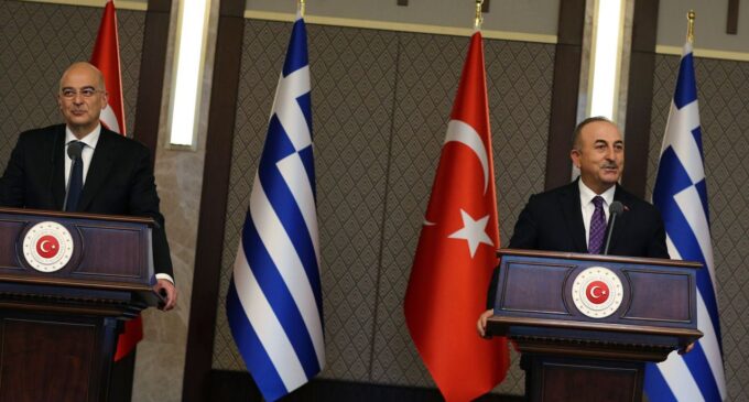 Turquia interrompe conversações de alto nível com Grécia à medida que a divisão cresce 