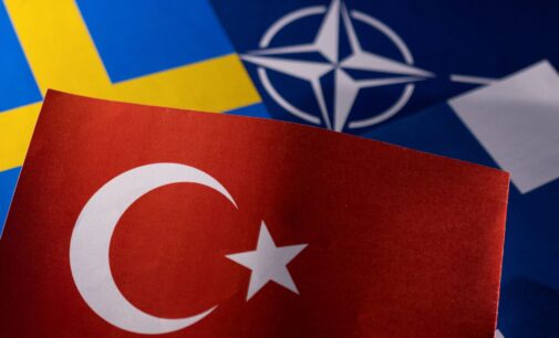 Turquia renova pedidos de extradição com a Finlândia, Suécia, após acordo da OTAN 