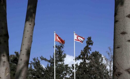 Turquia reforçará presença militar no norte de Chipre enquanto os EUA levantam embargo de armas 