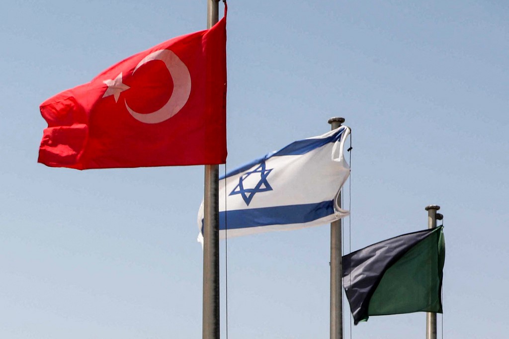 lideres-israelenses-turcos-encontrarao-onu-proxima-semana-bandeira-turquia-israel-erdogan-lapid