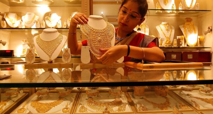 Bancos desviam fornecimento de ouro da Índia para China e Turquia