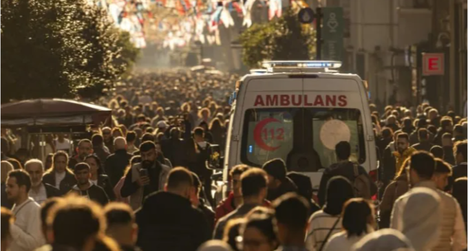 “Esperança perdida”: Inflação e abuso forçam os médicos a deixar a Turquia