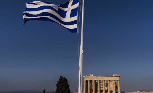 Grécia relata 60 violações de seu espaço aéreo por aeronaves turcas durante o dia, na segunda-feira