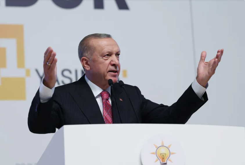 presidente-turco-erdogan-zomba-libra-esterlina-moeda-explodiu-mesmo-quando-lira-turca-enfrenta-propria-crise-economica