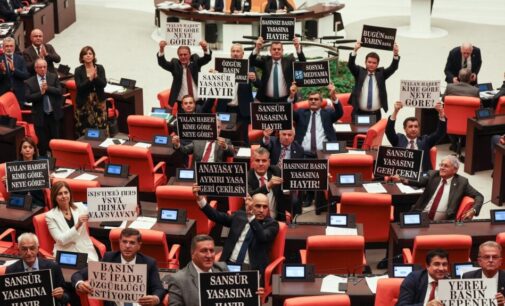 “Vontade Pública Será Silenciada” pela Proposta de Lei de Desinformação da Turquia