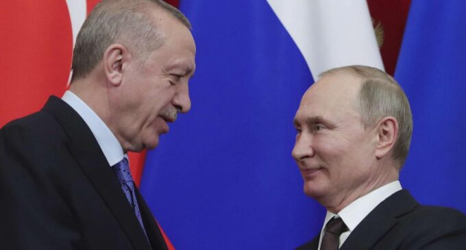 Turquia lidera as exportações mundiais para a Rússia desde o início da guerra, diz NY Times