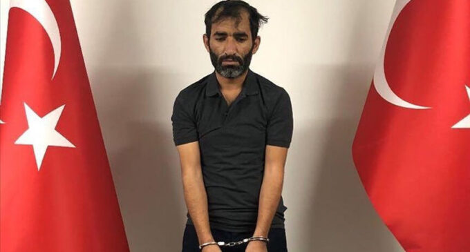 Homem capturado pelo MİT no exterior por ligações terroristas alega ter sido torturado na Turquia durante 87 dias