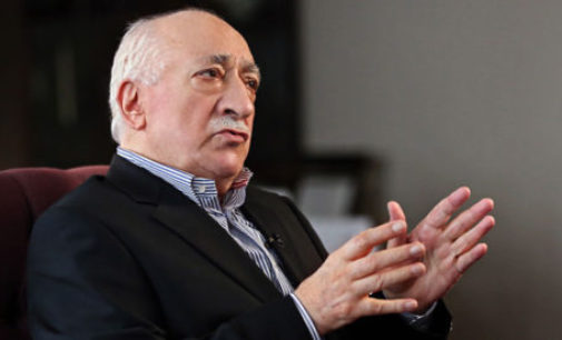 Fethullah Gülen: “A crueldade do EIIL merece nossa mais enérgica condenação.”